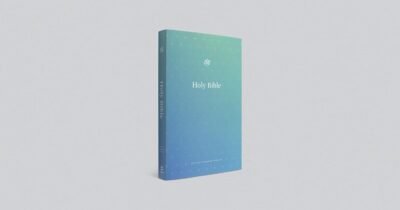 ESV Outreach Bible (Paperback, Blue)