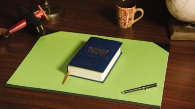 61qxig8sVeL._SL1500_ NIV, The Grace and Truth Study Bible (Trustworthy and Practical Insights), Personal Size, Hardcover, Red Letter, Comfort Print