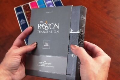 The Passion Translation New Testament- Compact